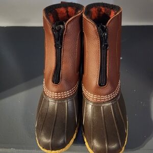 Size 6 LL Bean Lady Front Zip  Boot